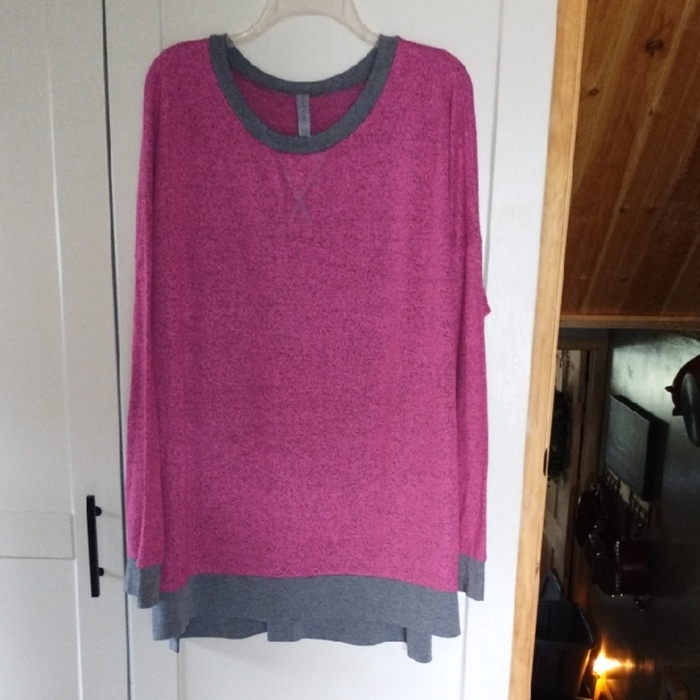 Honeyme Pink and Gray Pullover Sweatshirt